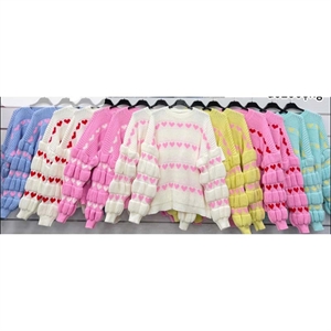 Sweter damski okrągły - Produkt Włoski