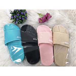 Klapki basenowe 36-41