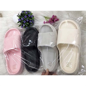 Klapki basenowe 36-41