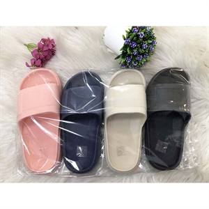 Klapki basenowe 36-41