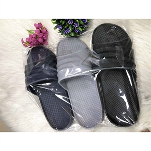 Klapki basenowe 40-45