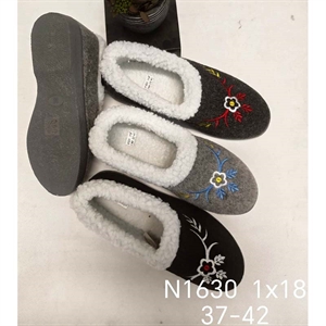 Kapcie damskie  37-42