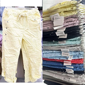 Spodnie damskie produkt Włoski