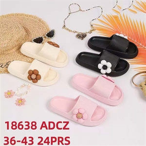 Klapki basenowe  36-43