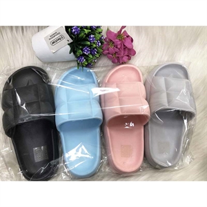 Kapcie dla dzieci 30-35