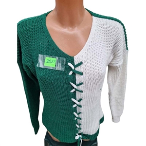 Sweter damski z dekoltem w serek