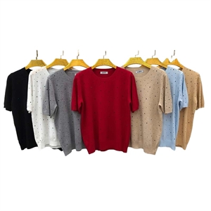 Sweter z krótkim rękawem