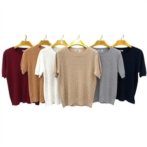 Sweter z krótkim rękawem