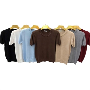 Sweter damski z krótkim rękawem