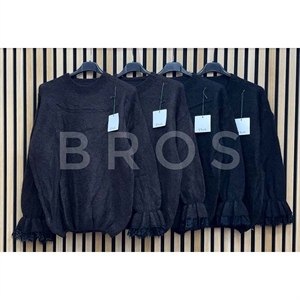 Sweter damski - Produkt Włoski