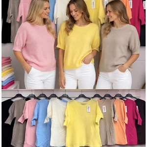 Sweter damski z krótkim rękawem