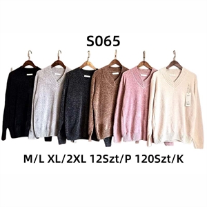Sweter damski z dekoltem w serek  M/L-XL/2XL