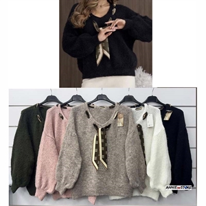 Sweter damski z dekoltem w serek