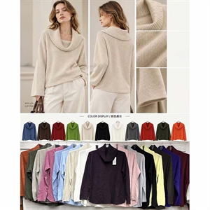 Sweter damski z golfem