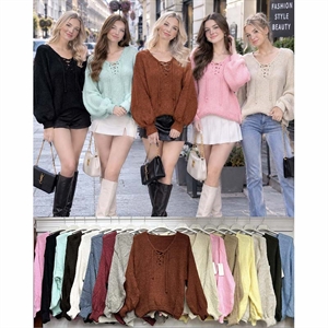Sweter damski z dekoltem w serek