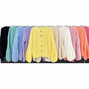 Sweter damski zapinany na guziki