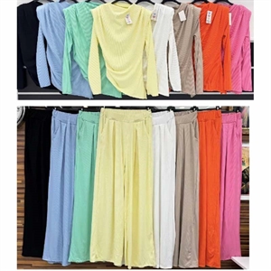 Komplet Bluzka + Spodnie szerokie nogawki produkt Włoski