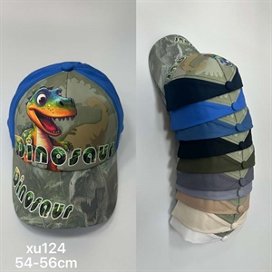 Czapka chłopięca z daszkiem  54-56cm