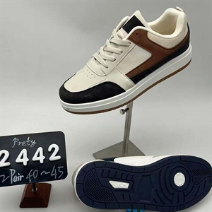 Buty sportowe męskie 40-45