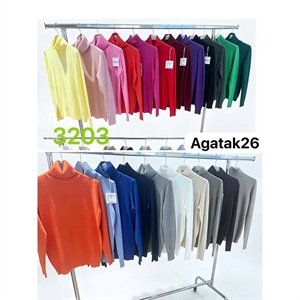 Sweter damski z golfem