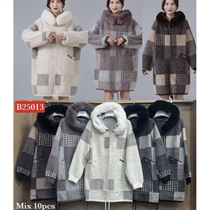 Sweter damski rozpinany na zamek z kapturem