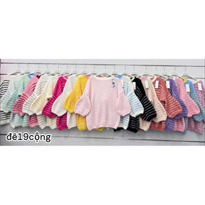 Sweter damski okrągły