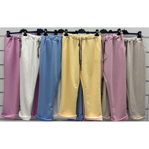 Spodnie damskie produkt Włoski