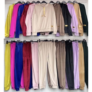 Komplet welurowy damski produkt Włoski