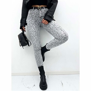 Jeansy damskie  26-31