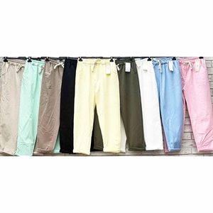 Spodnie damskie produkt Włoski