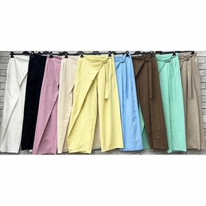 Spodnie damskie produkt Włoski