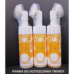 Pianka do czyszczenia twarzy