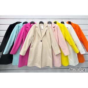 Płaszcz produkt Włoski