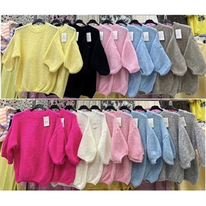 Sweter damski okrągły