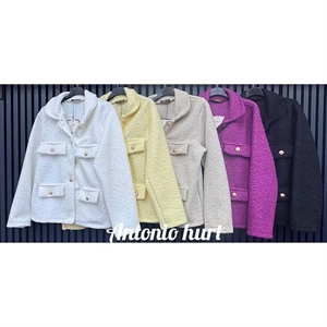 Płaszcz produkt Włoski