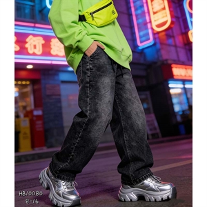 Jeansy chłopięce (8-16)