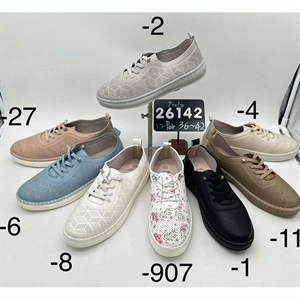 Buty wsuwane damskie 36-42