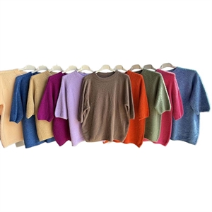 Sweter damski - Produkt Włoski