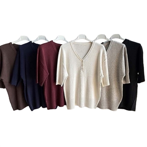 Sweter damski - Produkt Włoski