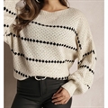 Sweter damski okrągły