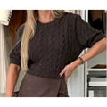 Sweter damski z krótkim rękawem