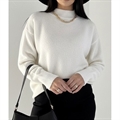 Sweter damski z półgolfem - Produkt Włoski