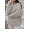Sweter damski okrągły Mohair