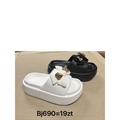 Klapki basenowe  36-41