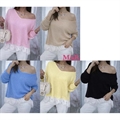 Sweter damski z dekoltem w serek