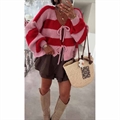 Sweter damski sznurowany