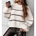 Sweter damski okrągły