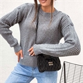 Sweter damski okrągły