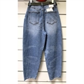 Jeansy damskie 25-30